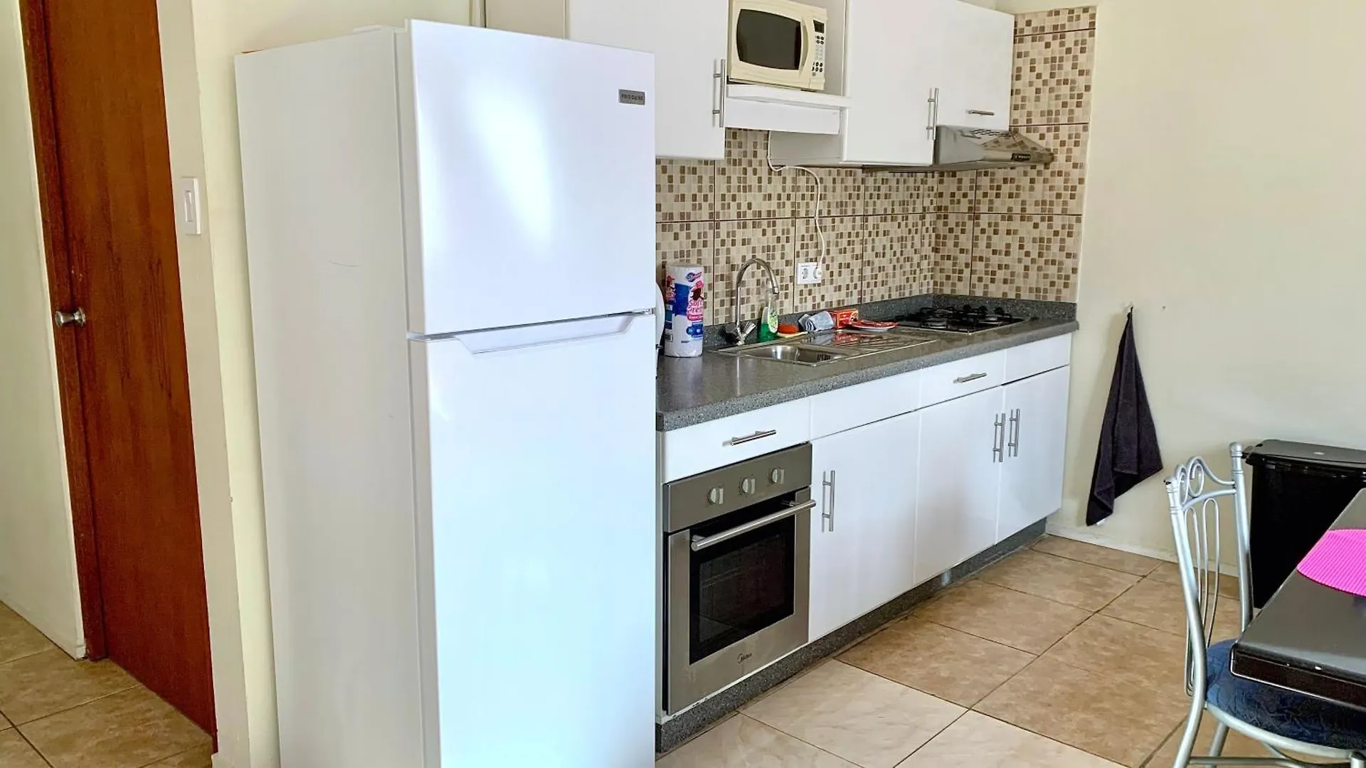 Easy - 2 Bedrooms Apartments #Pink Julianadorp